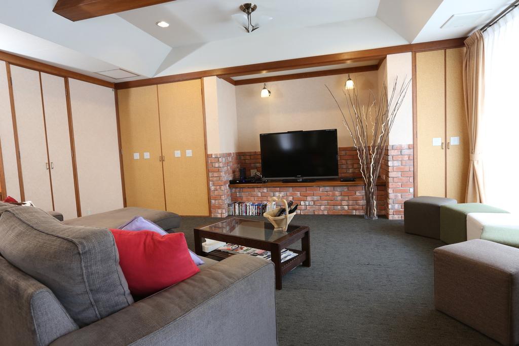 Snowlines Lodge هاكوبا المظهر الخارجي الصورة