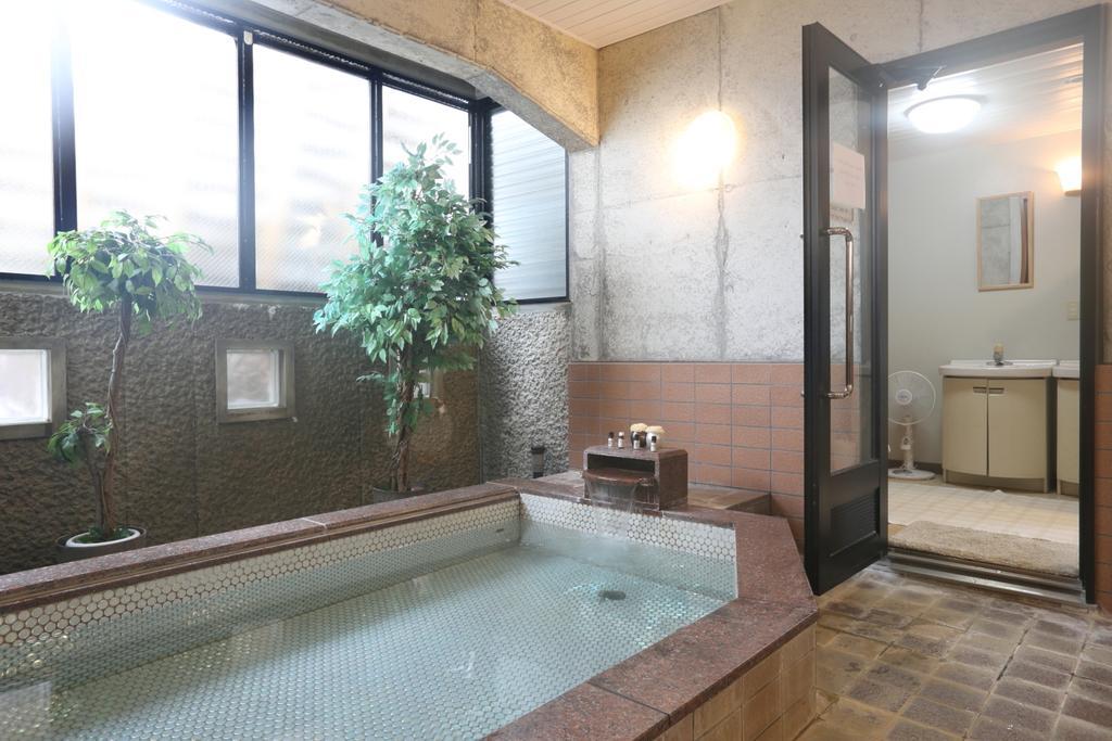 Snowlines Lodge هاكوبا المظهر الخارجي الصورة
